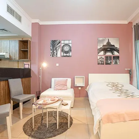 Cozy Studio In Downtown Dubai Exterior photo